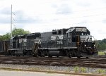 NS train P69 works Glenwood Yard